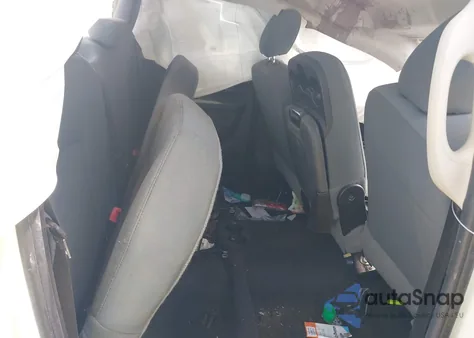 2019 Ram 1500 Classic Tradesman 4X2 6'4 Box from USA, damaged, VIN 1C6RR6FTXKS745452